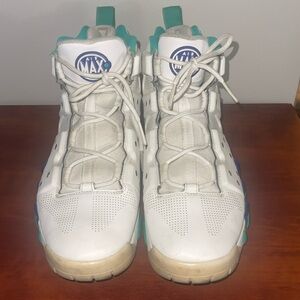 Men’s Nike air max CB34